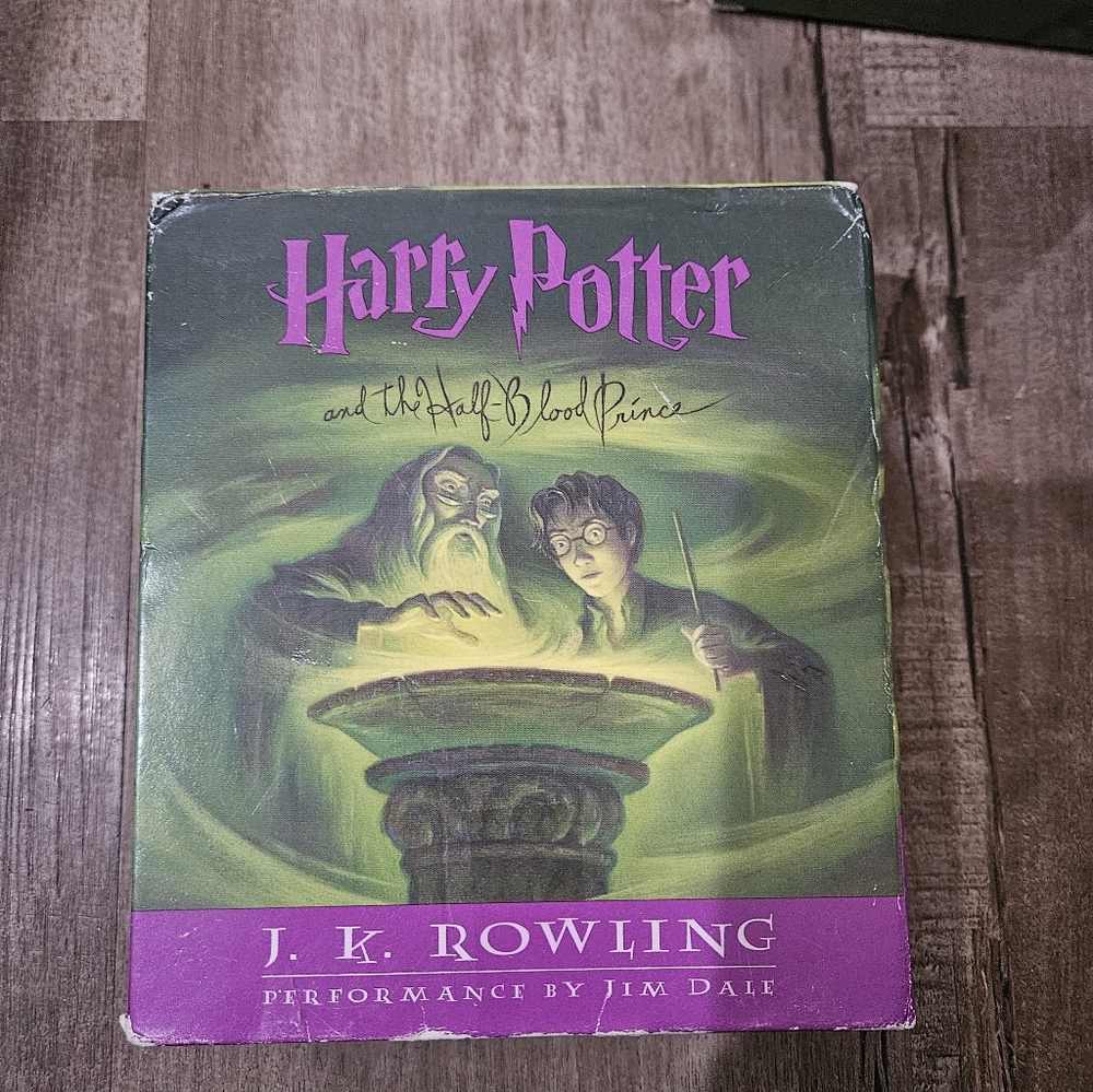Harry Potter And The Half Blood Prince. 17 CD. (BIN13)